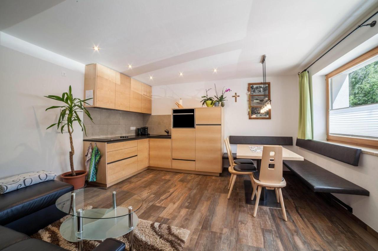 Ferienwohnung Haus Fliri Melago Exterior foto